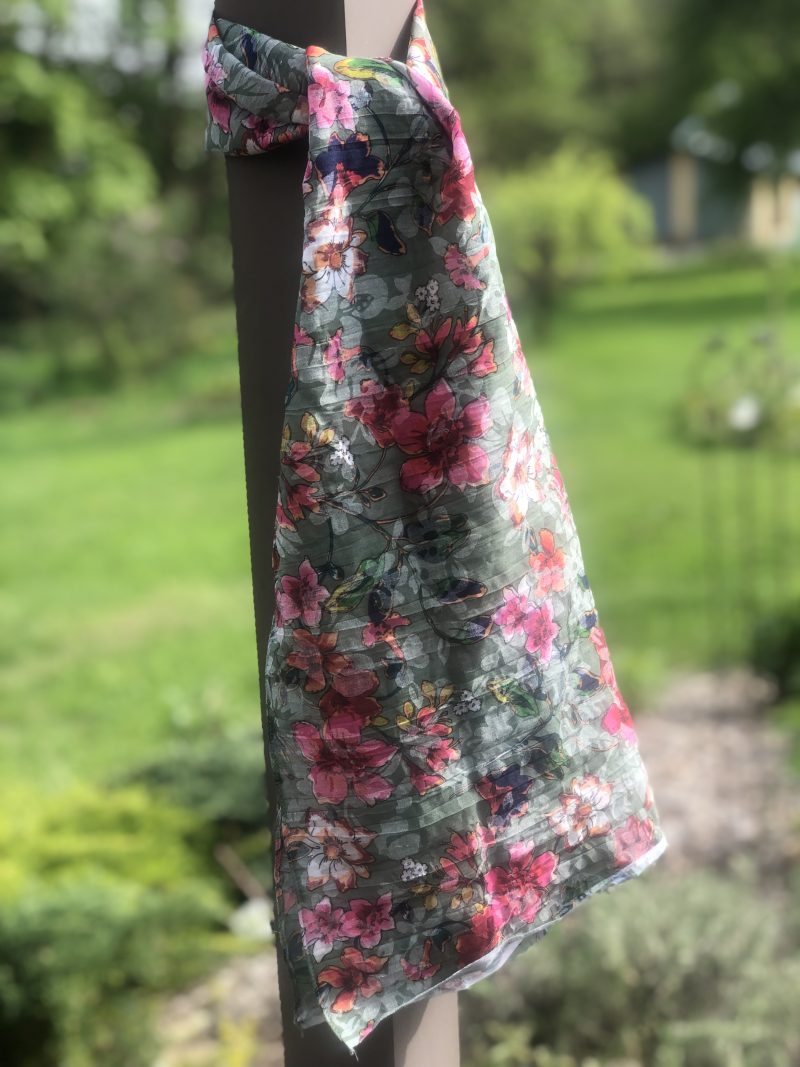 Foulard fleurs fuschia